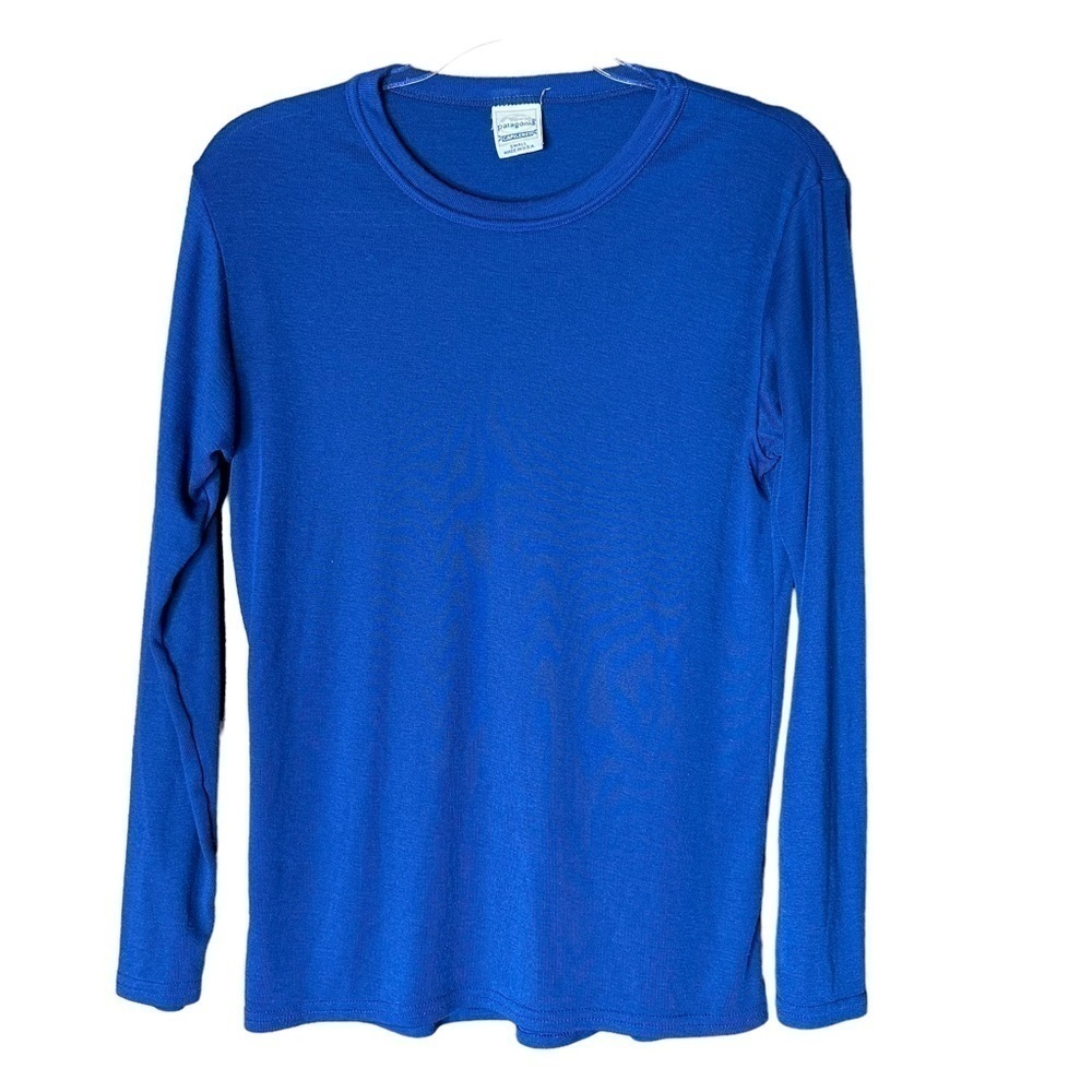 Patagonia Blue Vintage Long Sleeve Capilene Shirt 80's/90's. Size Small